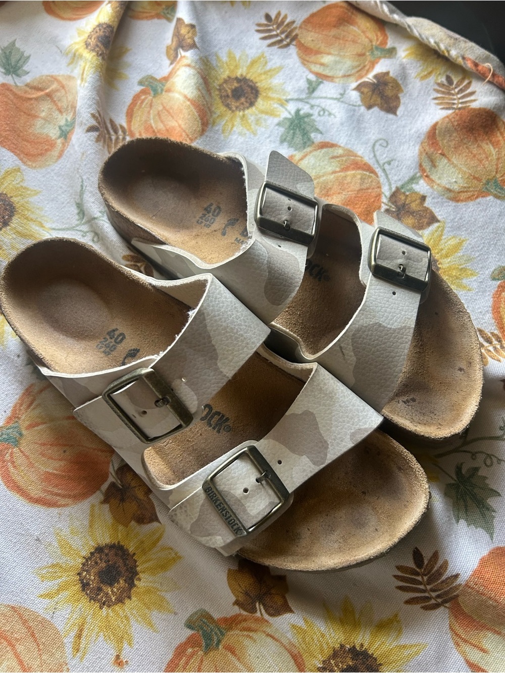 Birkenstocks size 40 white camo